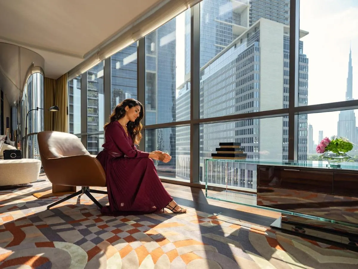 Four Seasons Hotel Dubai International Financial Centre 5*,  ОАЭ