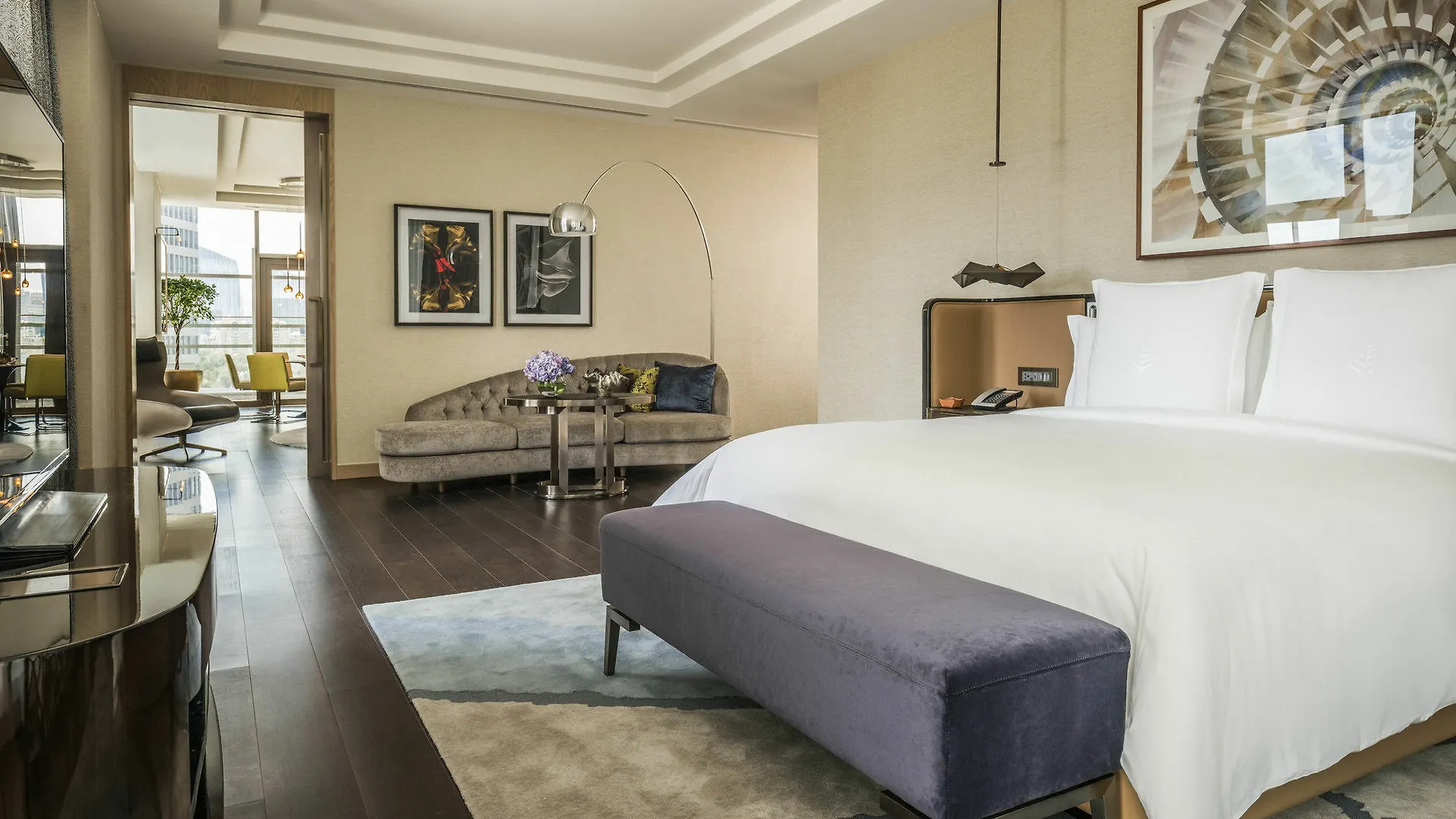 Four Seasons Hotel Dubai International Financial Centre