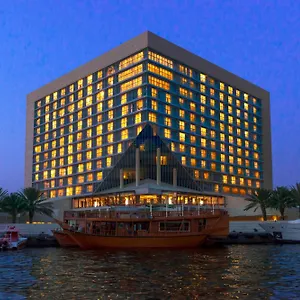 Sheraton Creek & Towers 5* Дубай
